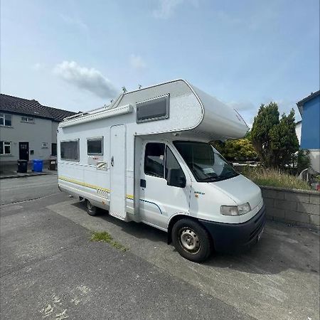 The Cosy Camper At Rockfield Park Hotel Galway Ngoại thất bức ảnh
